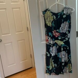 Kut from the Kloth navy floral special occasion dress size 8P